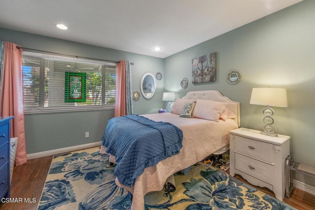 Image 12 of property listing at 2413 Lita Place, Simi Valley, CA 93063