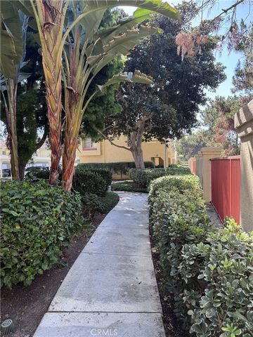 68 Costero Aisle 305, Irvine, CA 92614