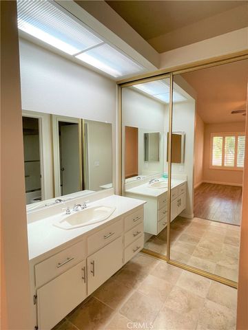 68 Costero Aisle 305, Irvine, CA 92614