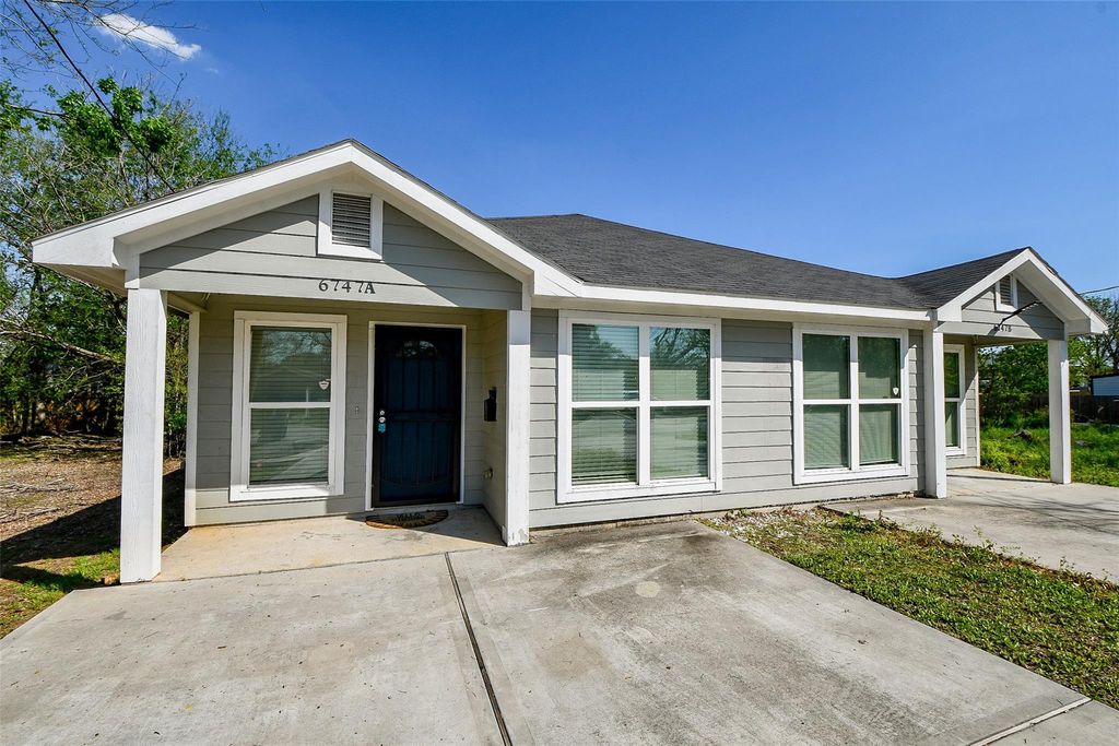 6747 England Street A, Houston, TX 77021