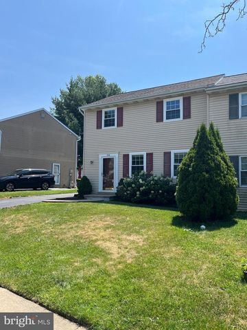 306 DOHNER DR, Lancaster, PA 17602