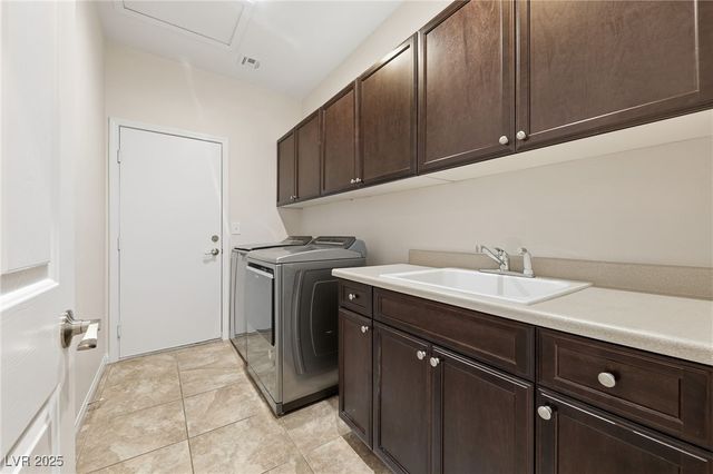 7447 Alamo Ranch Avenue, Las Vegas, NV 89179