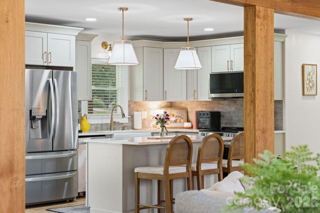 97 Paul Holland Road, Canton, NC 28716