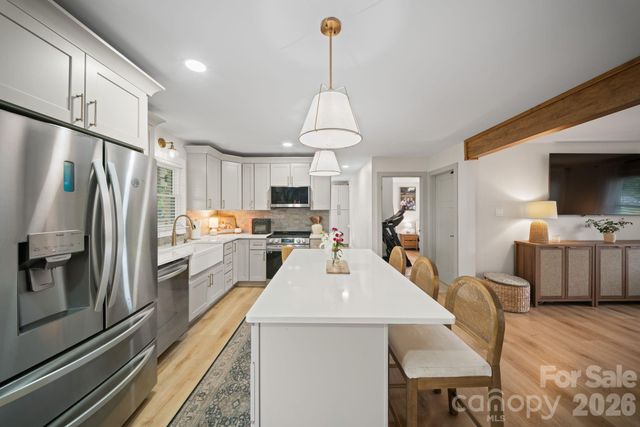 97 Paul Holland Road, Canton, NC 28716