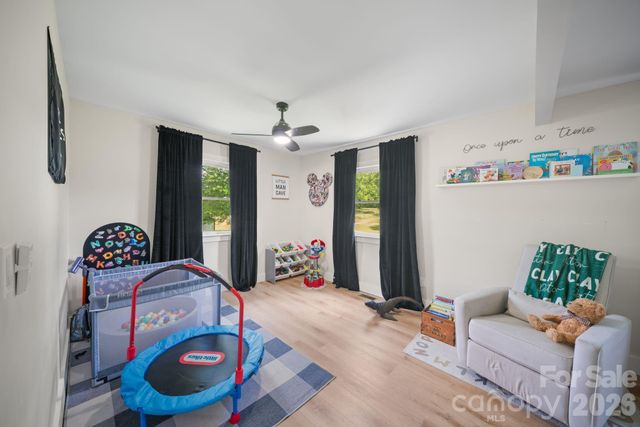 97 Paul Holland Road, Canton, NC 28716