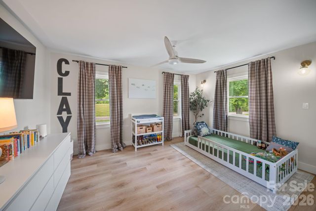 97 Paul Holland Road, Canton, NC 28716