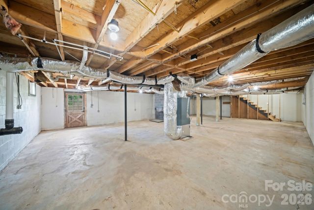 97 Paul Holland Road, Canton, NC 28716