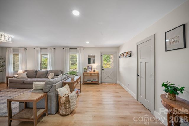 97 Paul Holland Road, Canton, NC 28716