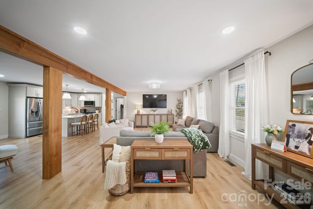 97 Paul Holland Road, Canton, NC 28716