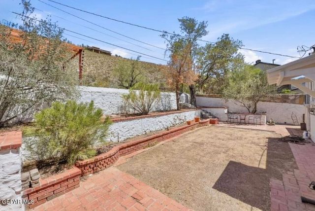 3030 PIEDMONT Drive, El Paso, TX 79902