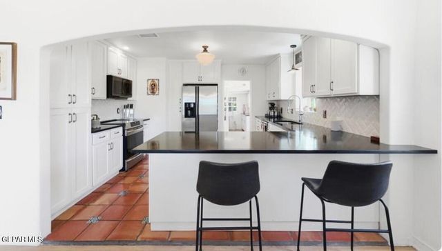 3030 PIEDMONT Drive, El Paso, TX 79902