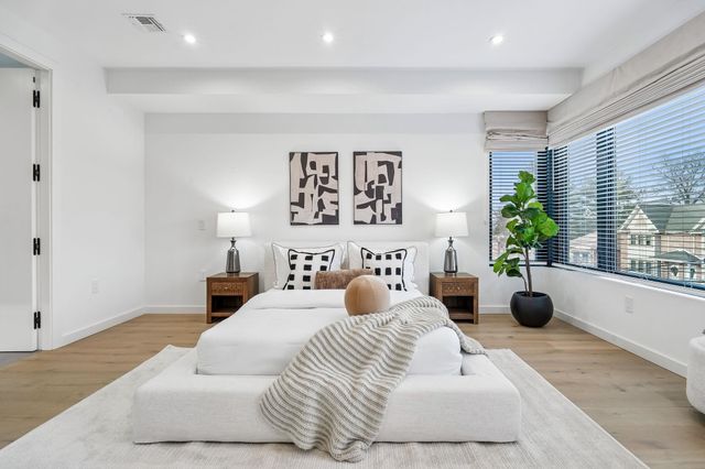 426 AURORA AVE, Cliffside Park, NJ 07010