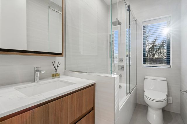 426 AURORA AVE, Cliffside Park, NJ 07010