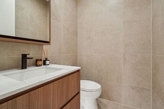 426 AURORA AVE, Cliffside Park, NJ 07010