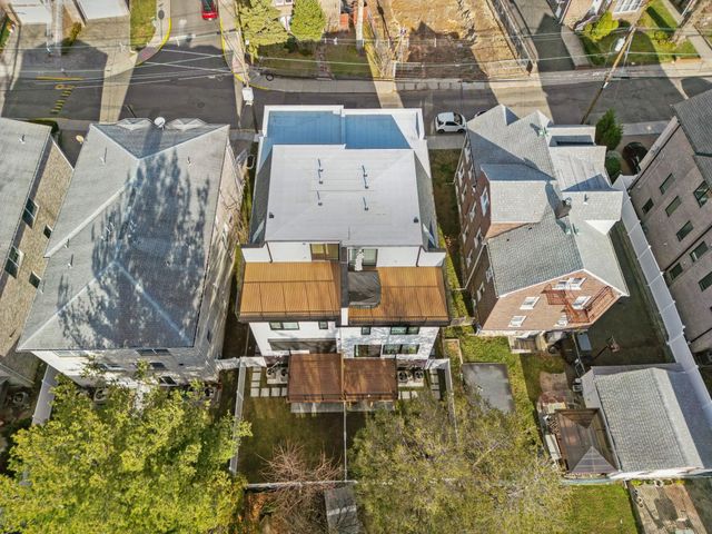 426 AURORA AVE, Cliffside Park, NJ 07010