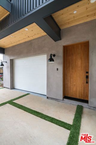 6112 Meridian Street, Los Angeles, CA 90042
