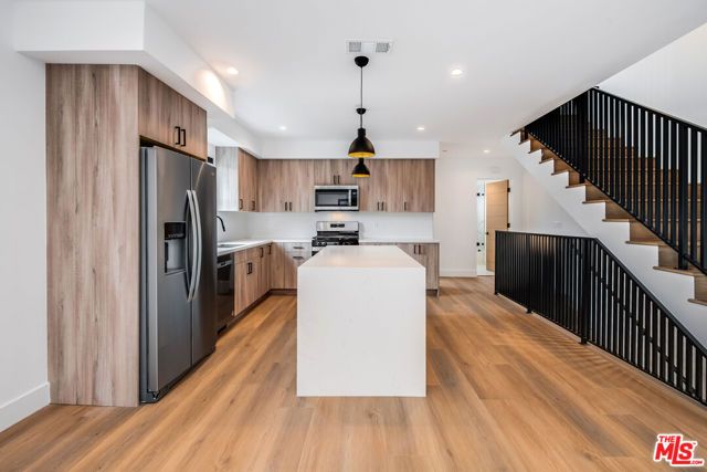 6112 Meridian Street, Los Angeles, CA 90042