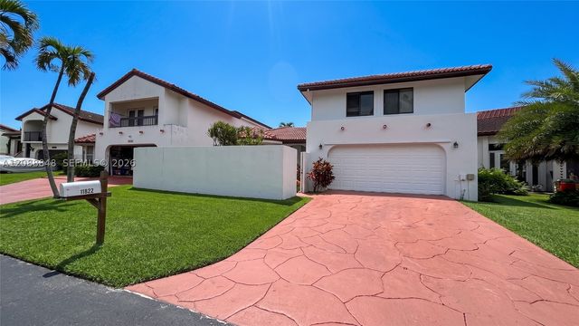 11822 SW 108th Ter, Miami, FL 33186
