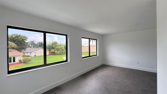 11822 SW 108th Ter, Miami, FL 33186