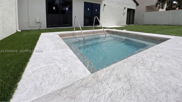 11822 SW 108th Ter, Miami, FL 33186