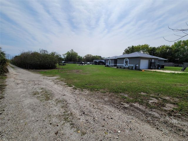 425 STOKES RD, Lake Wales, FL 33898