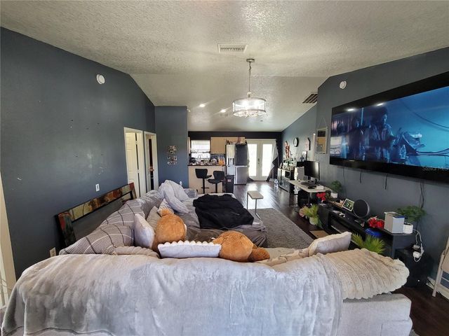 425 STOKES RD, Lake Wales, FL 33898