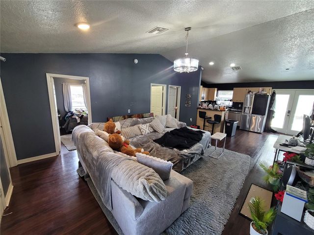 425 STOKES RD, Lake Wales, FL 33898