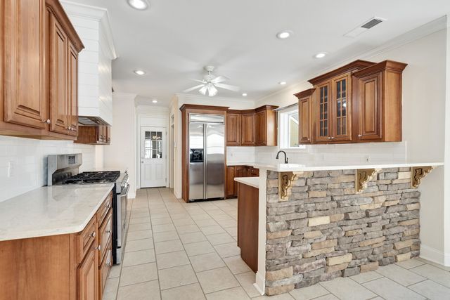 341 FOREST HILL-IRENE RD, Memphis, TN 38018