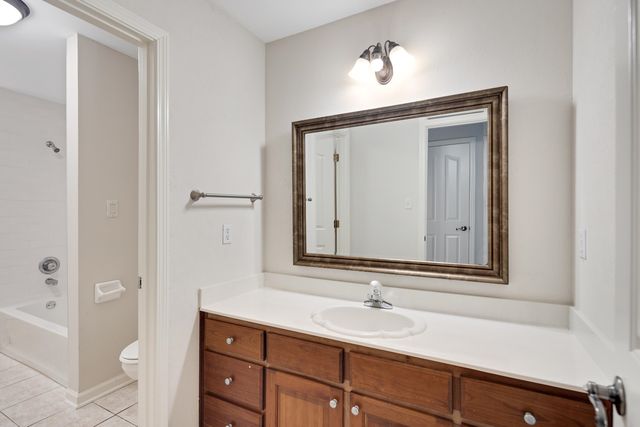 341 FOREST HILL-IRENE RD, Memphis, TN 38018