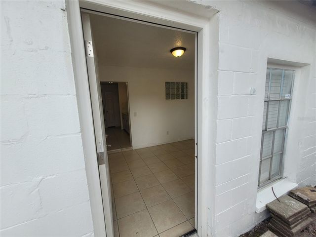 8314 N MARKS STREET, Tampa, FL 33604