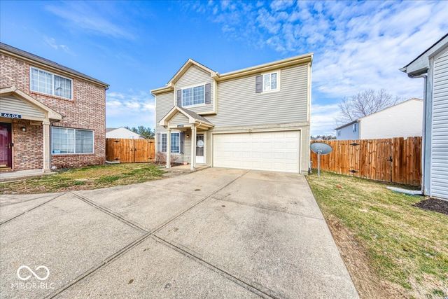 6608 Dunsdin Drive, Plainfield, IN 46168