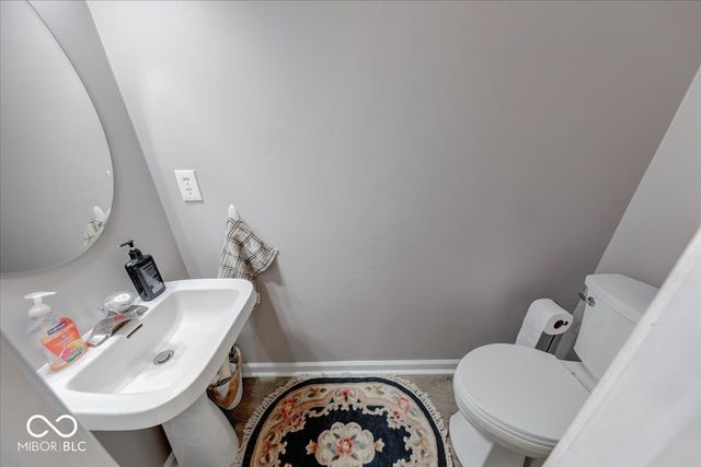 6608 Dunsdin Drive, Plainfield, IN 46168