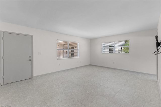 780 10th AVE S 4, Naples, FL 34102