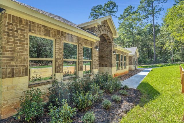 179 Copperleaf Road, Huntsville, TX 77340