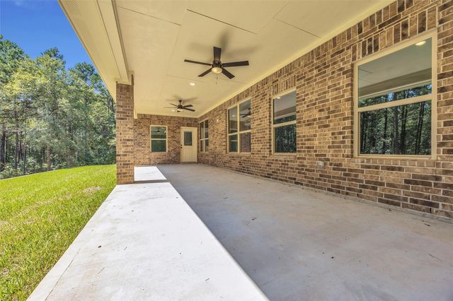 179 Copperleaf Road, Huntsville, TX 77340