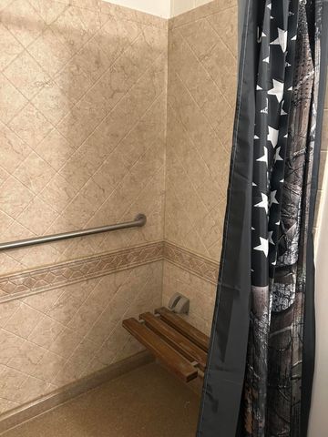 314 N Albert 73, Exeter, CA 93221