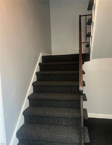 1317 Seaboard AVE, Chesapeake, VA 23324