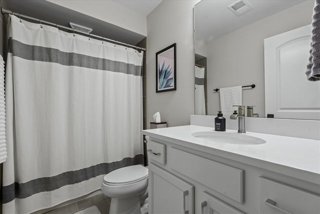 47675 Alden Terrace, Northville, MI 48168