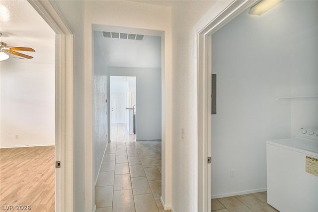 4437 Dover Straight Street 105, Las Vegas, NV 89115