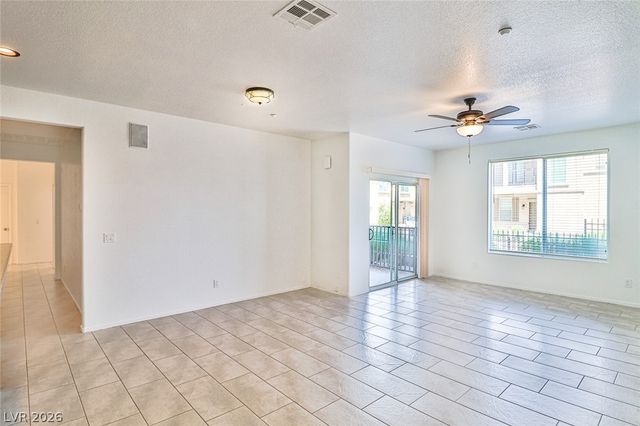 4437 Dover Straight Street 105, Las Vegas, NV 89115