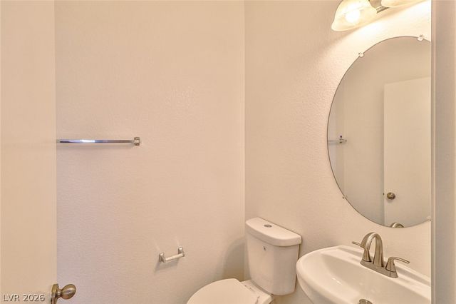 4437 Dover Straight Street 105, Las Vegas, NV 89115