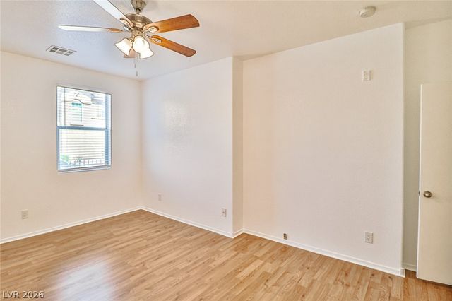 4437 Dover Straight Street 105, Las Vegas, NV 89115