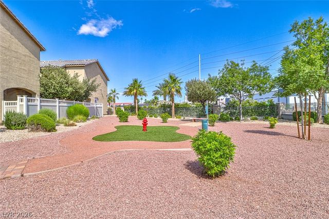 4437 Dover Straight Street 105, Las Vegas, NV 89115