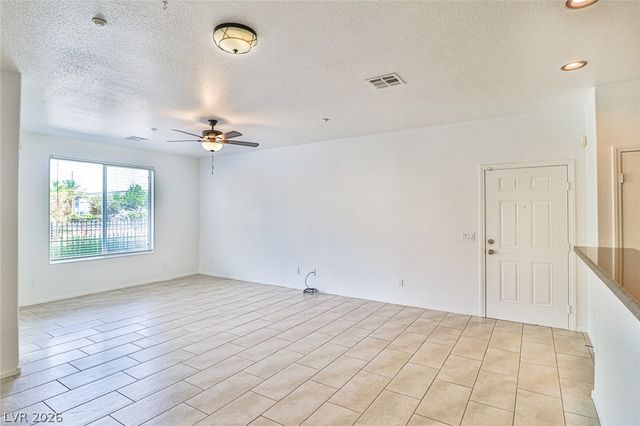 4437 Dover Straight Street 105, Las Vegas, NV 89115
