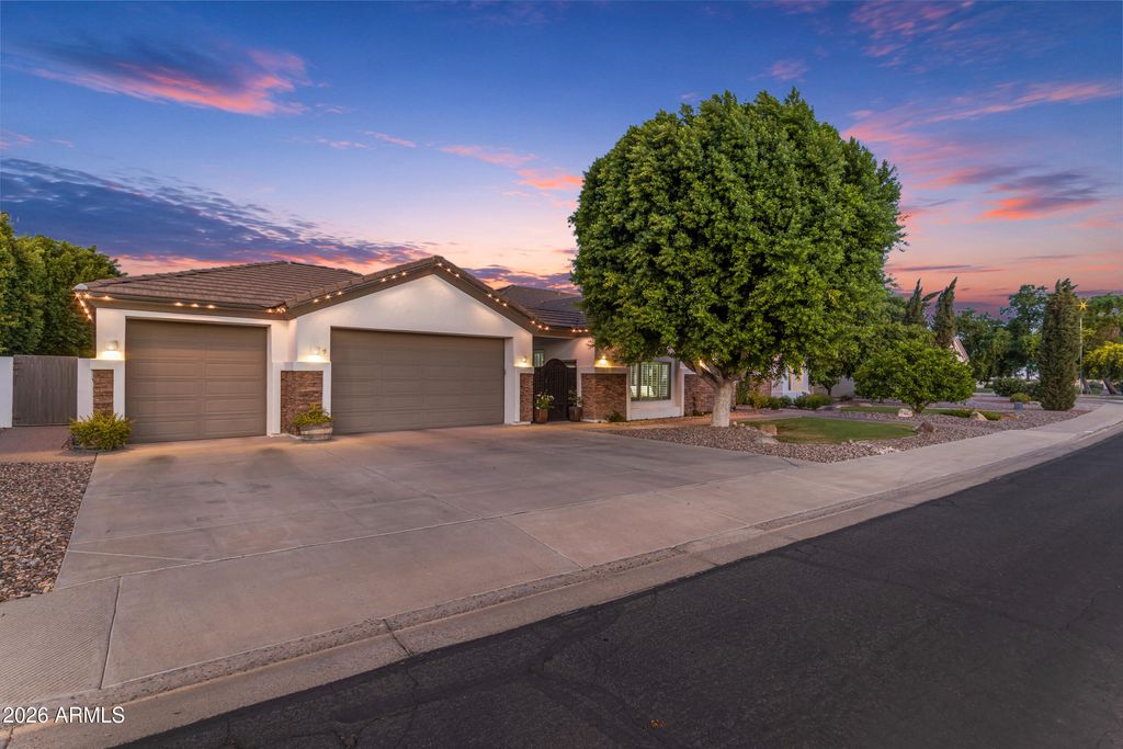1261 N LOS ALAMOS --, Mesa, AZ 85213 — exterior