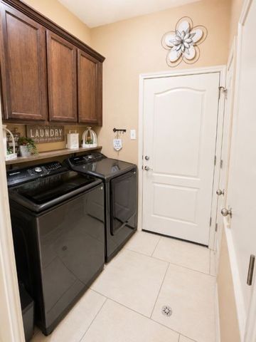 7626 Granite Dr, Corpus Christi, TX 78414
