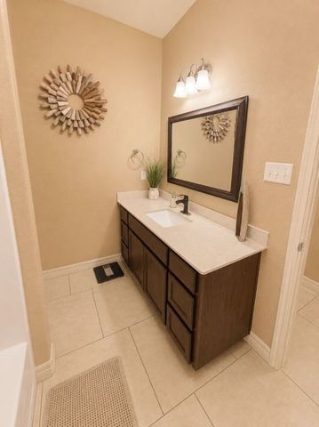 7626 Granite Dr, Corpus Christi, TX 78414