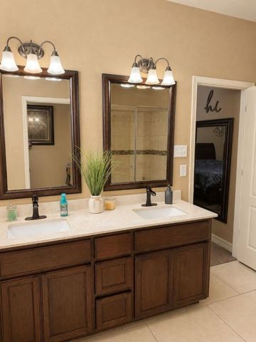 7626 Granite Dr, Corpus Christi, TX 78414