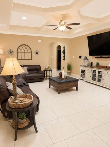7626 Granite Dr, Corpus Christi, TX 78414