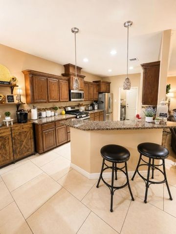 7626 Granite Dr, Corpus Christi, TX 78414